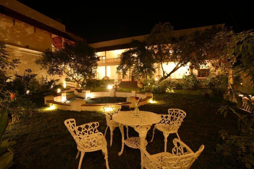 Marari Beach Bungalow Resort Alleppey Mararikulam Kültér fotó