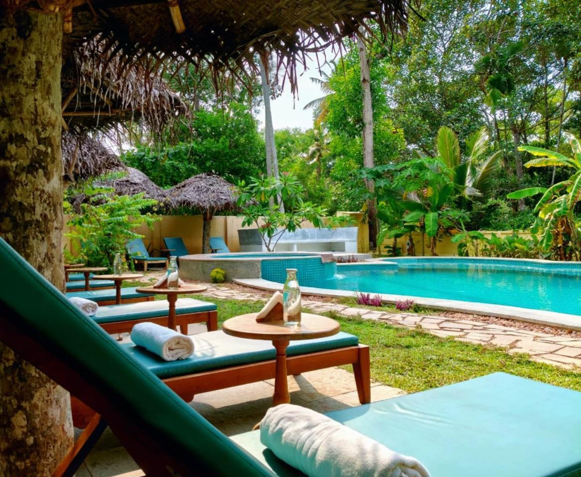 Marari Beach Bungalow Resort Alleppey Mararikulam Kültér fotó